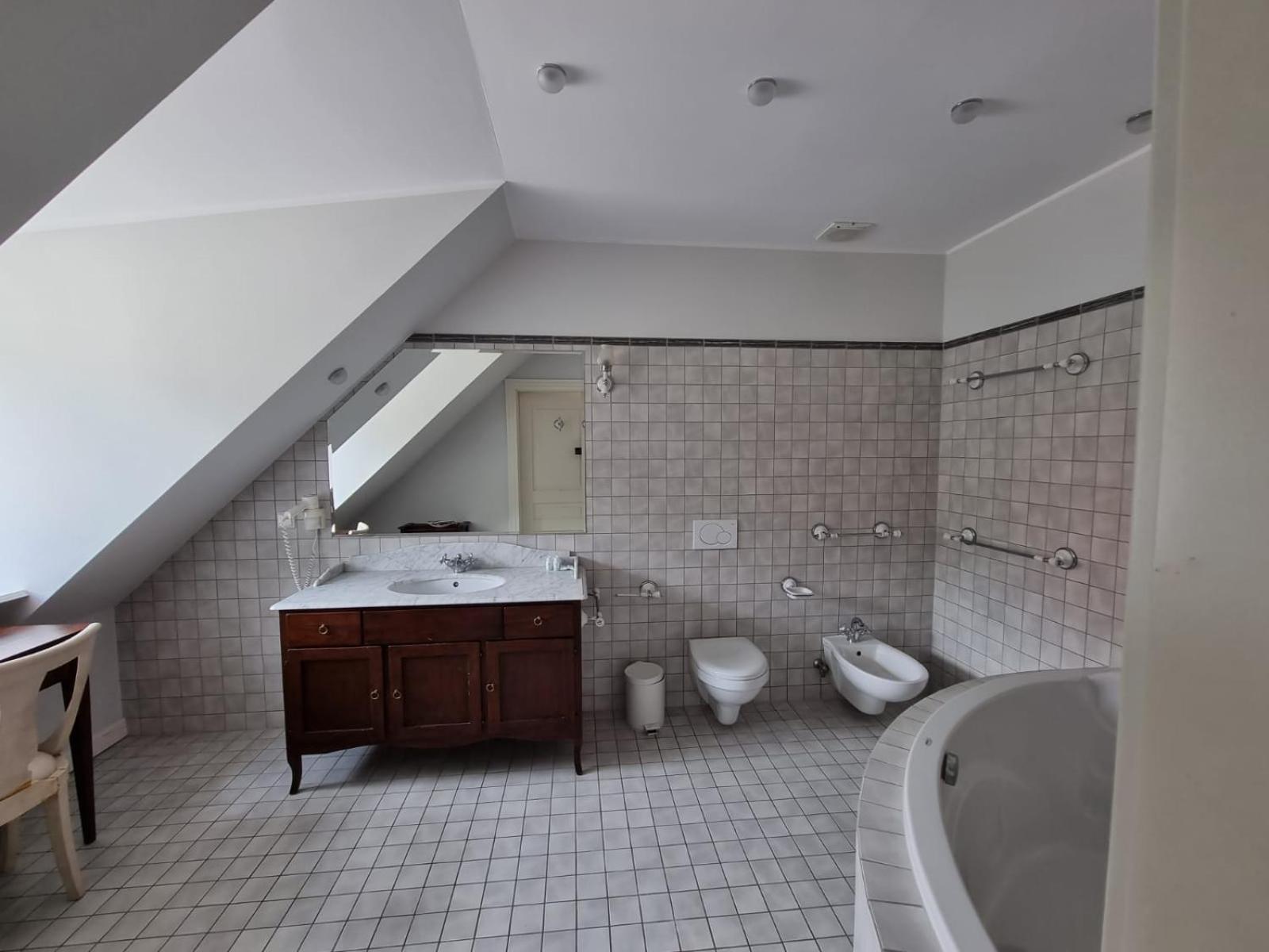 그단스크 Oliwska Dolina B&B 외부 사진